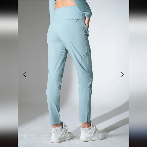 InPhorm BAILA Golf Pants | 29" Performance Stretch Pants with Pockets. Color: Ve - Picture 3 of 12